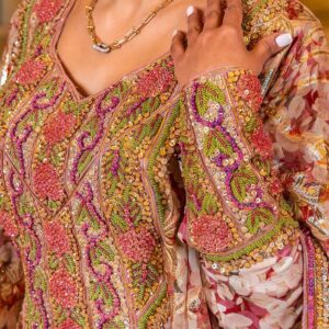484332003_18319793035165790_7849179834467260395_n. Traditional thoub